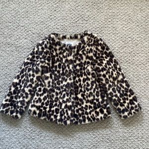 Like New  Adorable Old Navy Leopard Faux Fur Coat with Lining-Size 5T